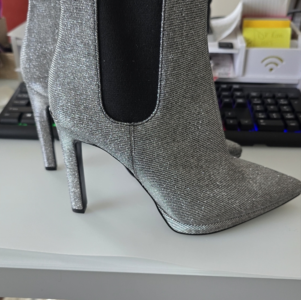MICHAEL‎ KORS Silver Glitter Pointed Toe Stiletto Size 8 - Picture 5 of 7
